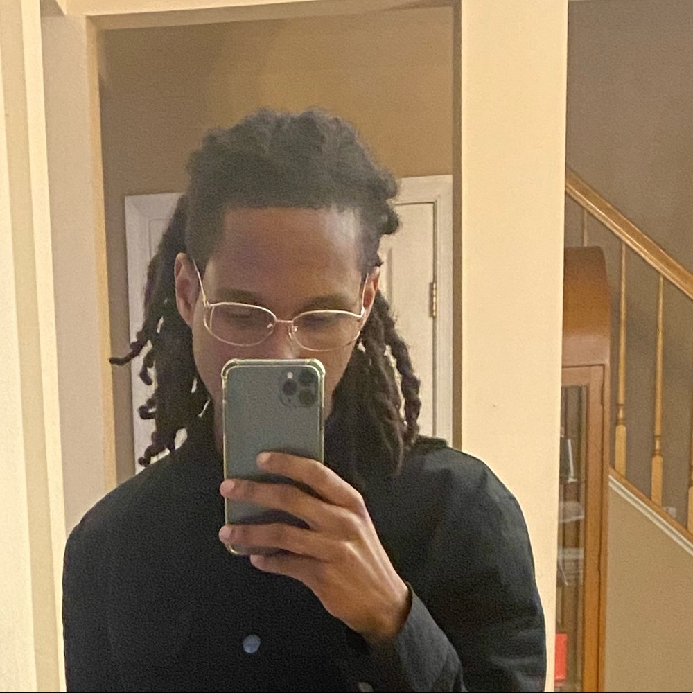 Meet your Posher, Derrell
